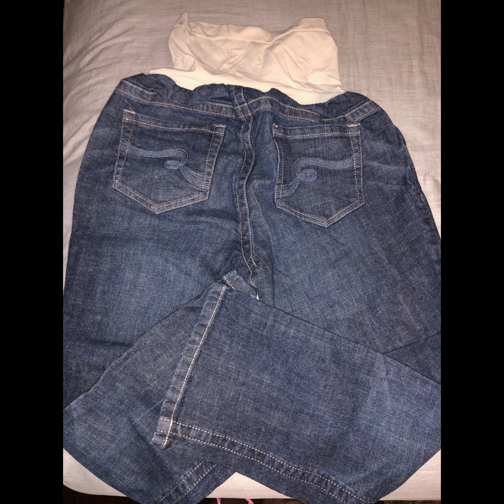 Maternity Capris - Picture 2 of 2